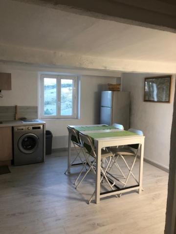 Appartamento Le Petit Saint Clair Trigance Esterno foto
