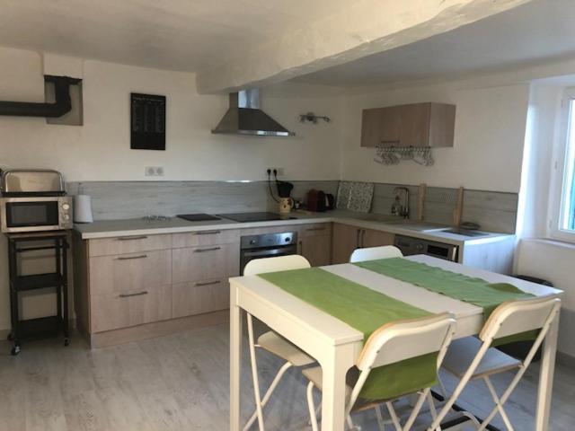 Appartamento Le Petit Saint Clair Trigance Esterno foto